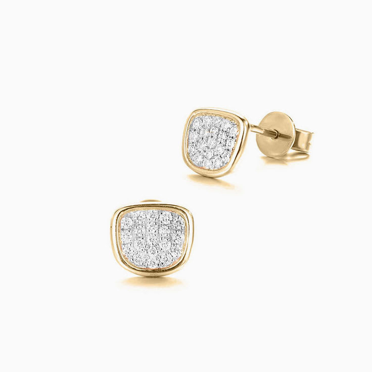 Diamond plate Studs