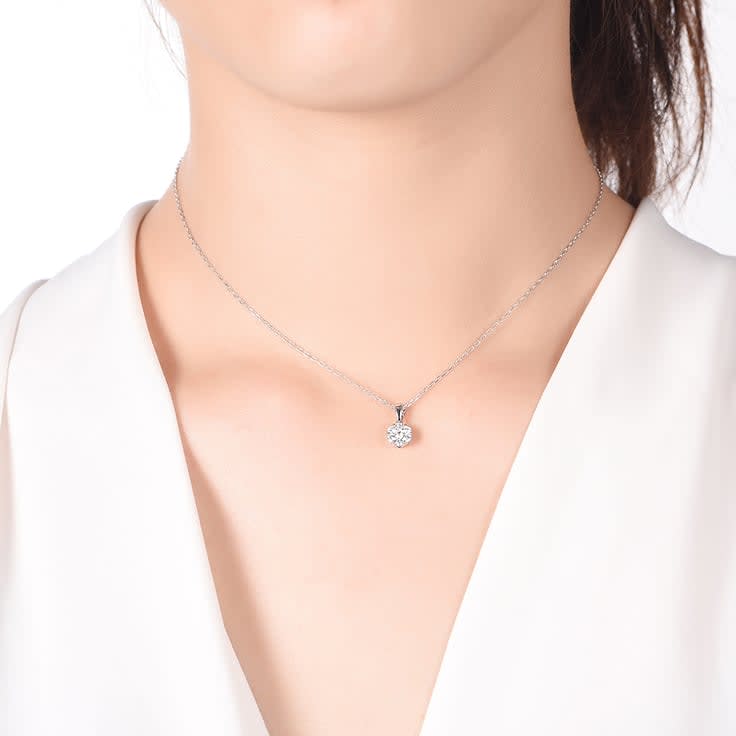 Cluster Diamond Pendant