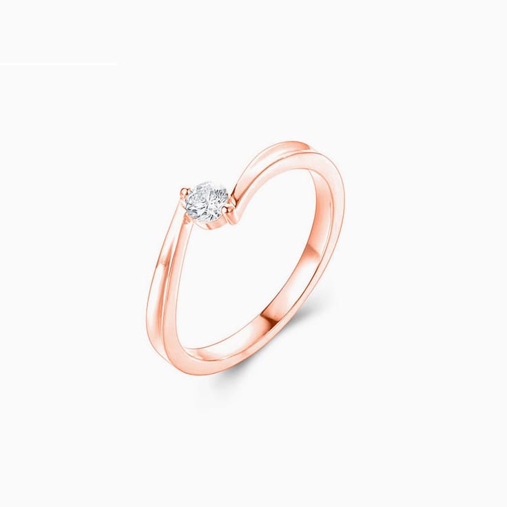 Twisted Round Brilliant Engagement ring