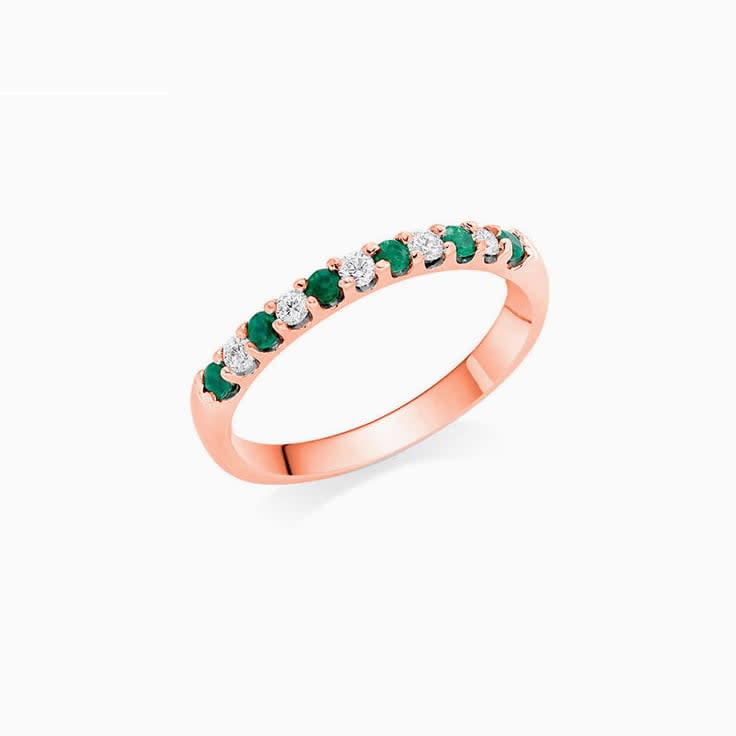Green Emerald and Diamond Ring