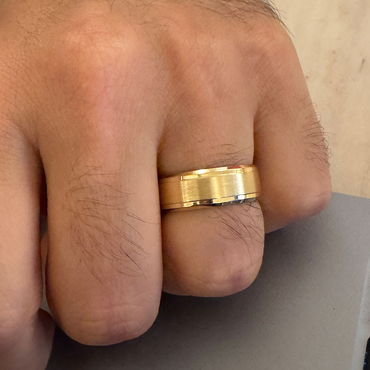 Matt finish wedding ring 661B00