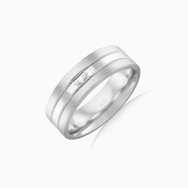 Vertical set Baguette ring FR3677