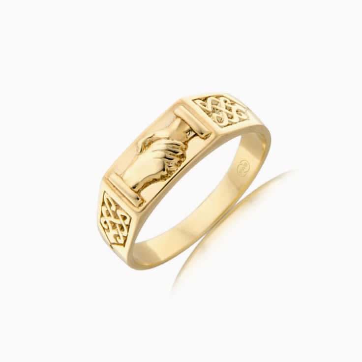 Carved signet ring J4247