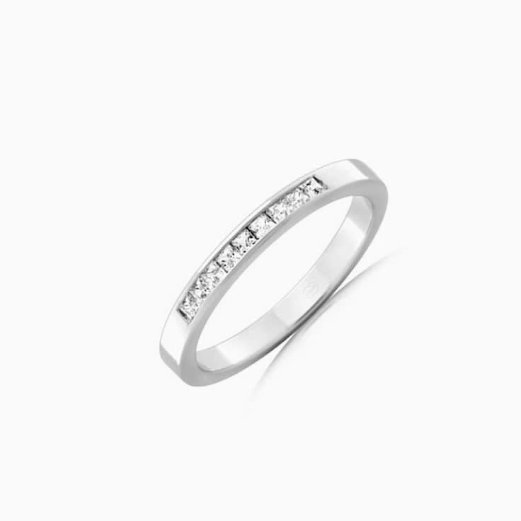Womens Wedding Ring With Diamond