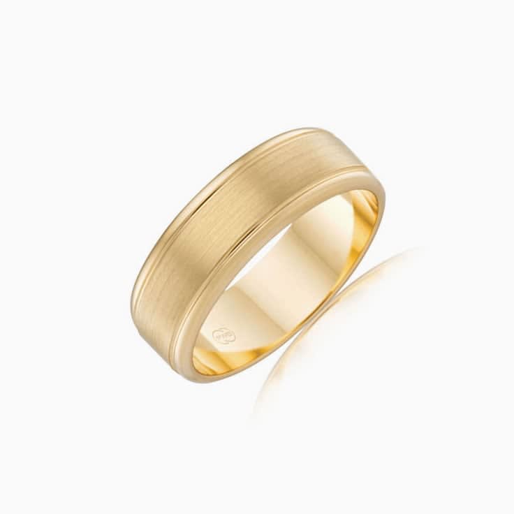 Plain Mens Ring Yellow Gold