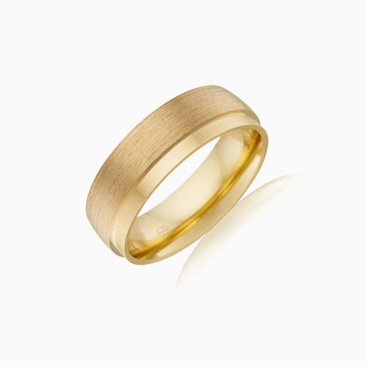 Side Step Mens wedding ring HR3689