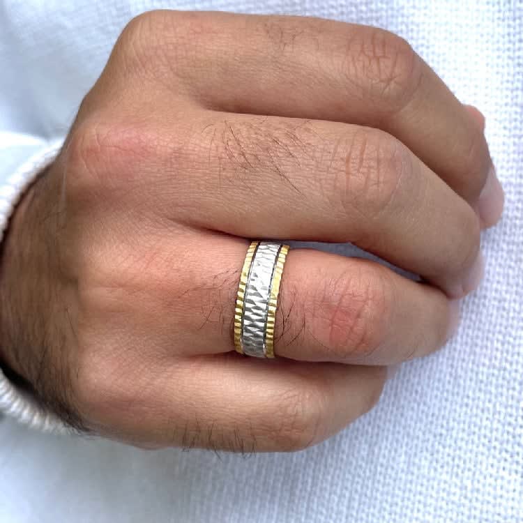 Full Hammered mens ring 6026