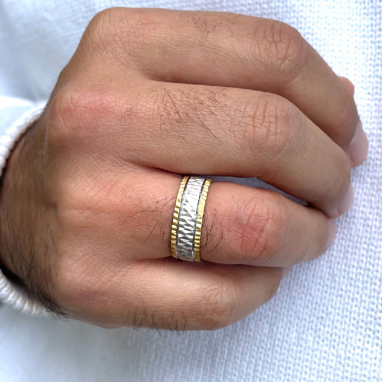 Full Hammered mens ring 6026