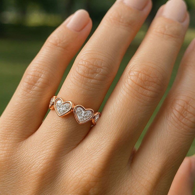 Heart diamond band